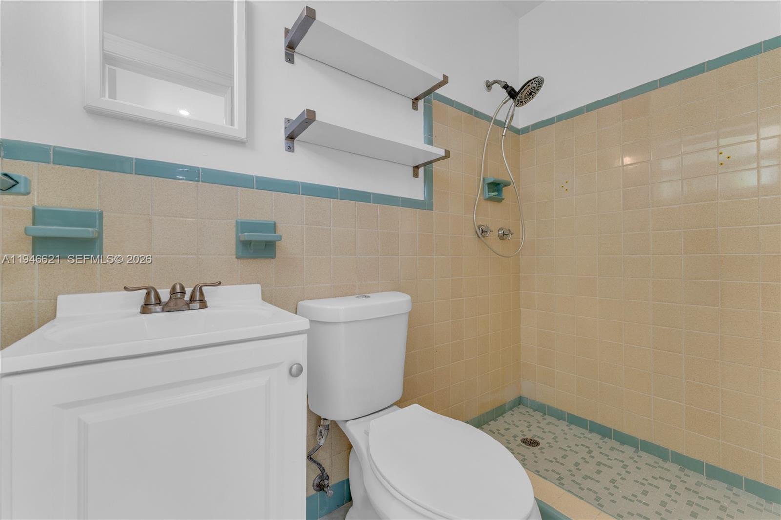   /   sq. ft. $ 2026-01-15 0 foto