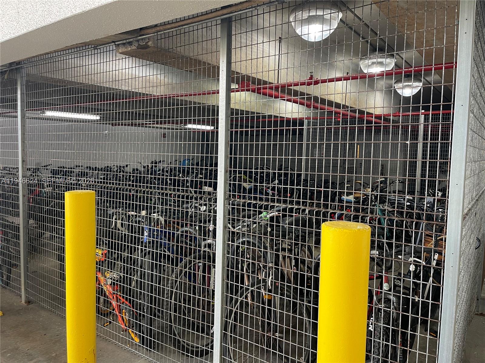 Photo of 1745 Hallandale Beach Blvd #1907W, Hallandale Beach, Florida, 33009 - Bicycle storage