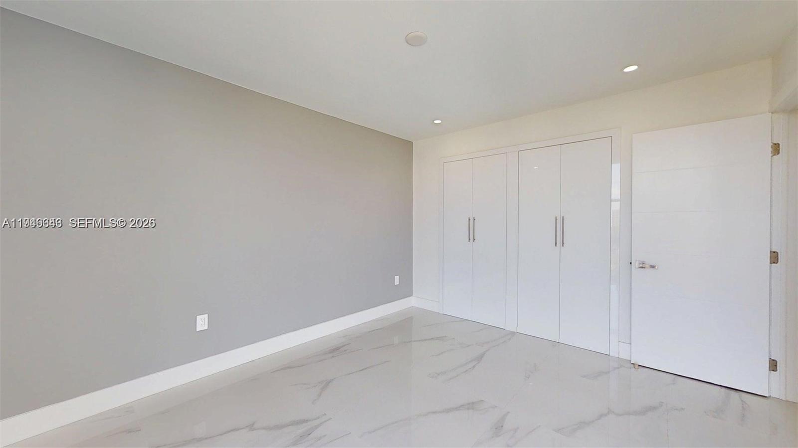 Photo of 3625 Country Club Dr  #609, Aventura, Florida, 33180 - 