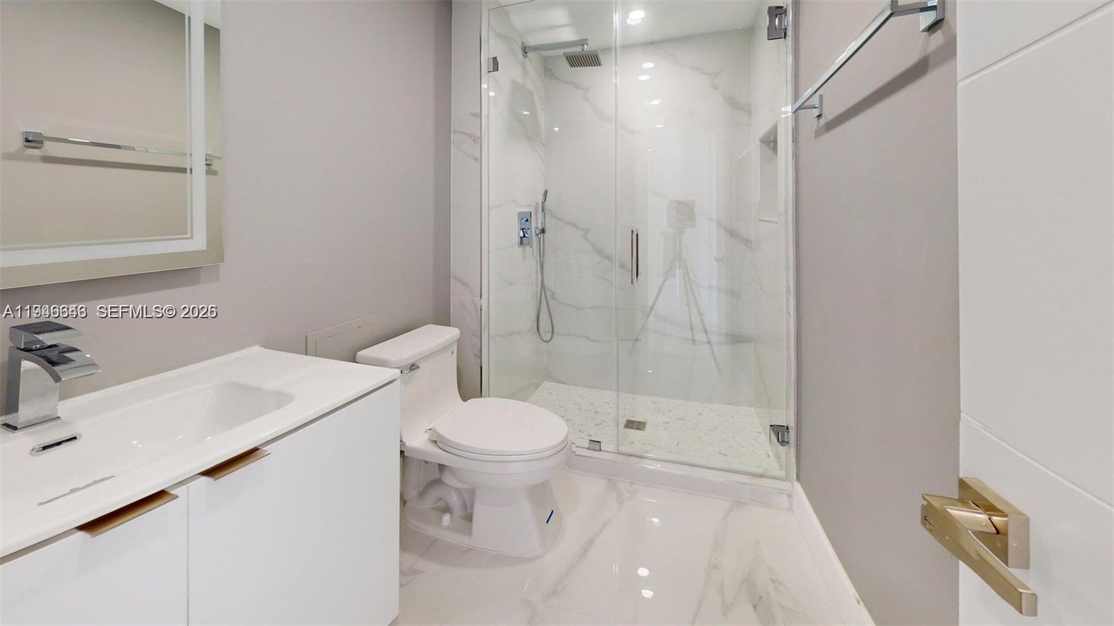 Photo of 3625 Country Club Dr  #609, Aventura, Florida, 33180 - 