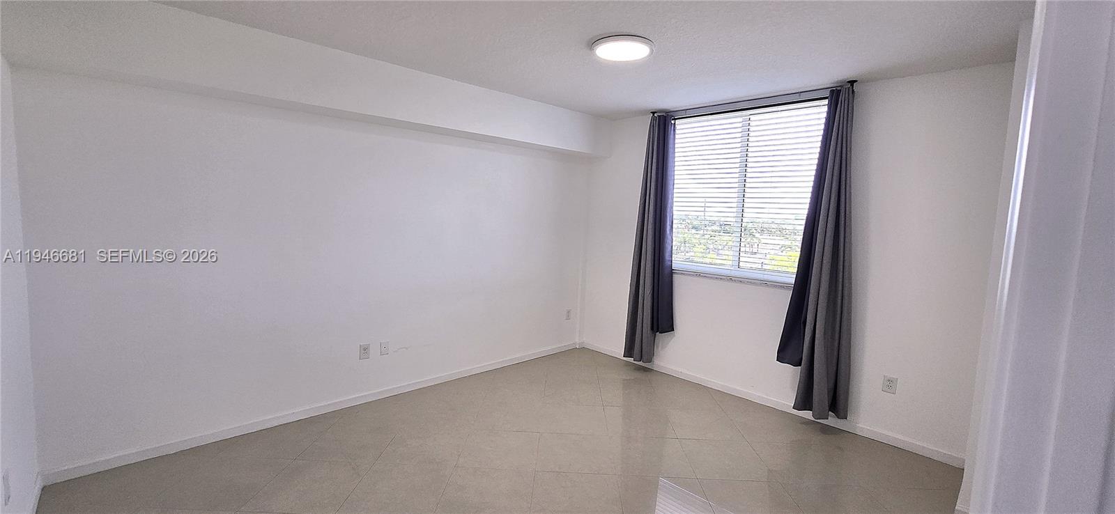 Photo of 2775 187th St #506, Aventura, Florida, 33180 - LARGE MASTER BED