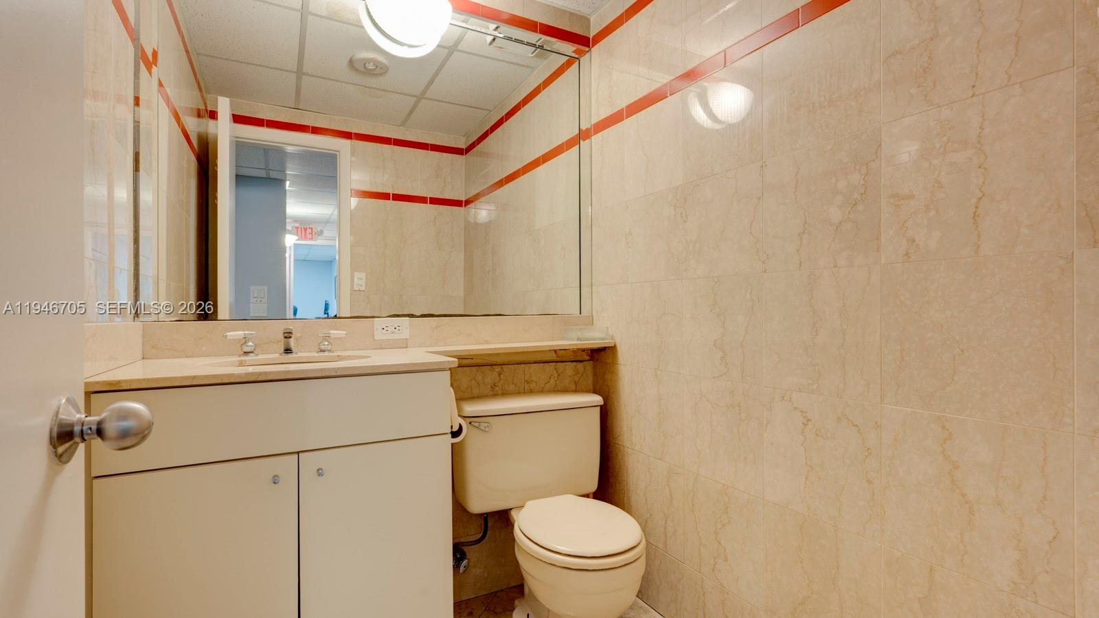   /   sq. ft. $ 2026-01-15 0 foto