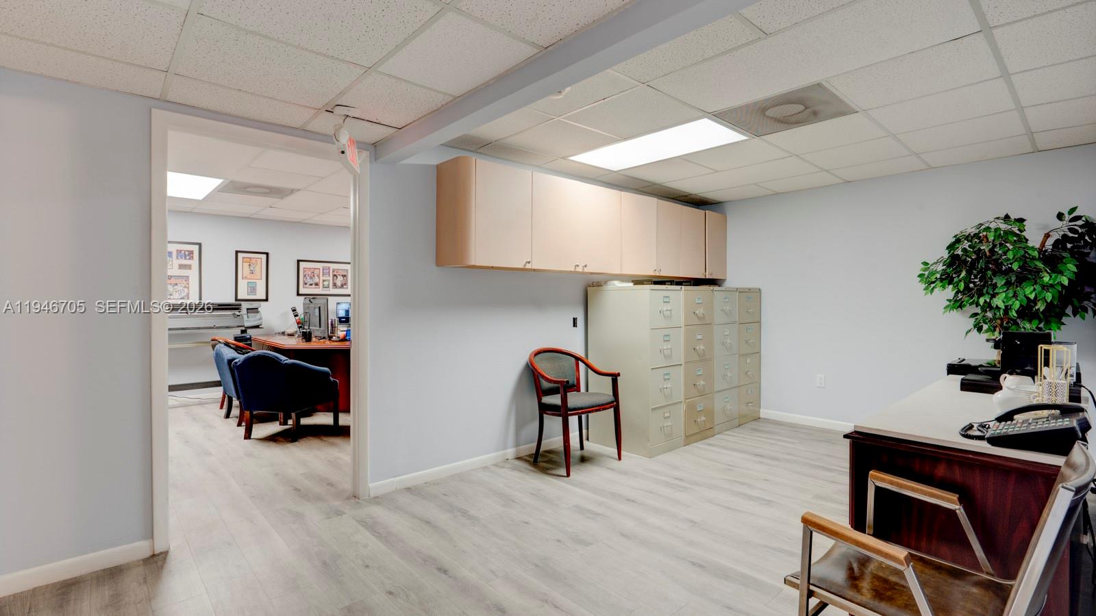   /   sq. ft. $ 2026-01-15 0 foto