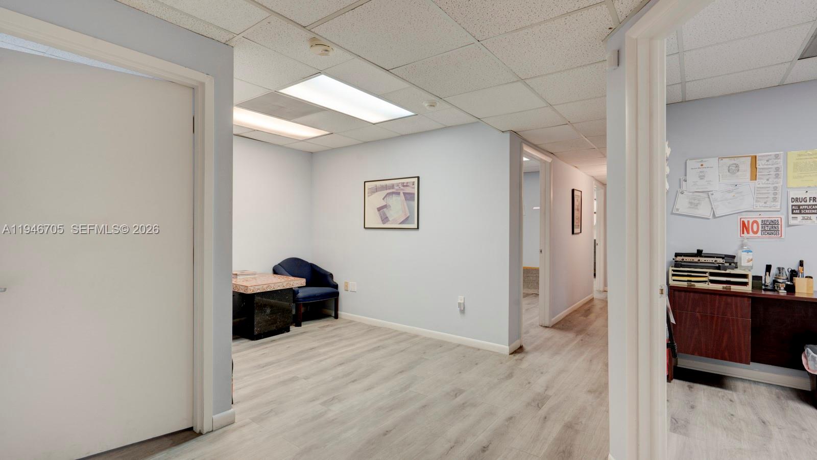   /   sq. ft. $ 2026-01-15 0 foto