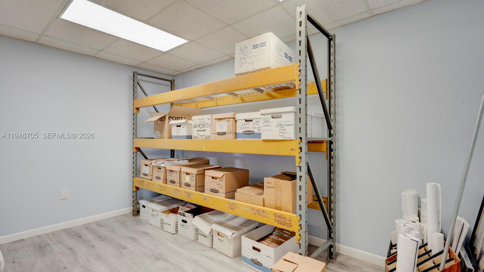   /   sq. ft. $ 2026-01-15 0 foto