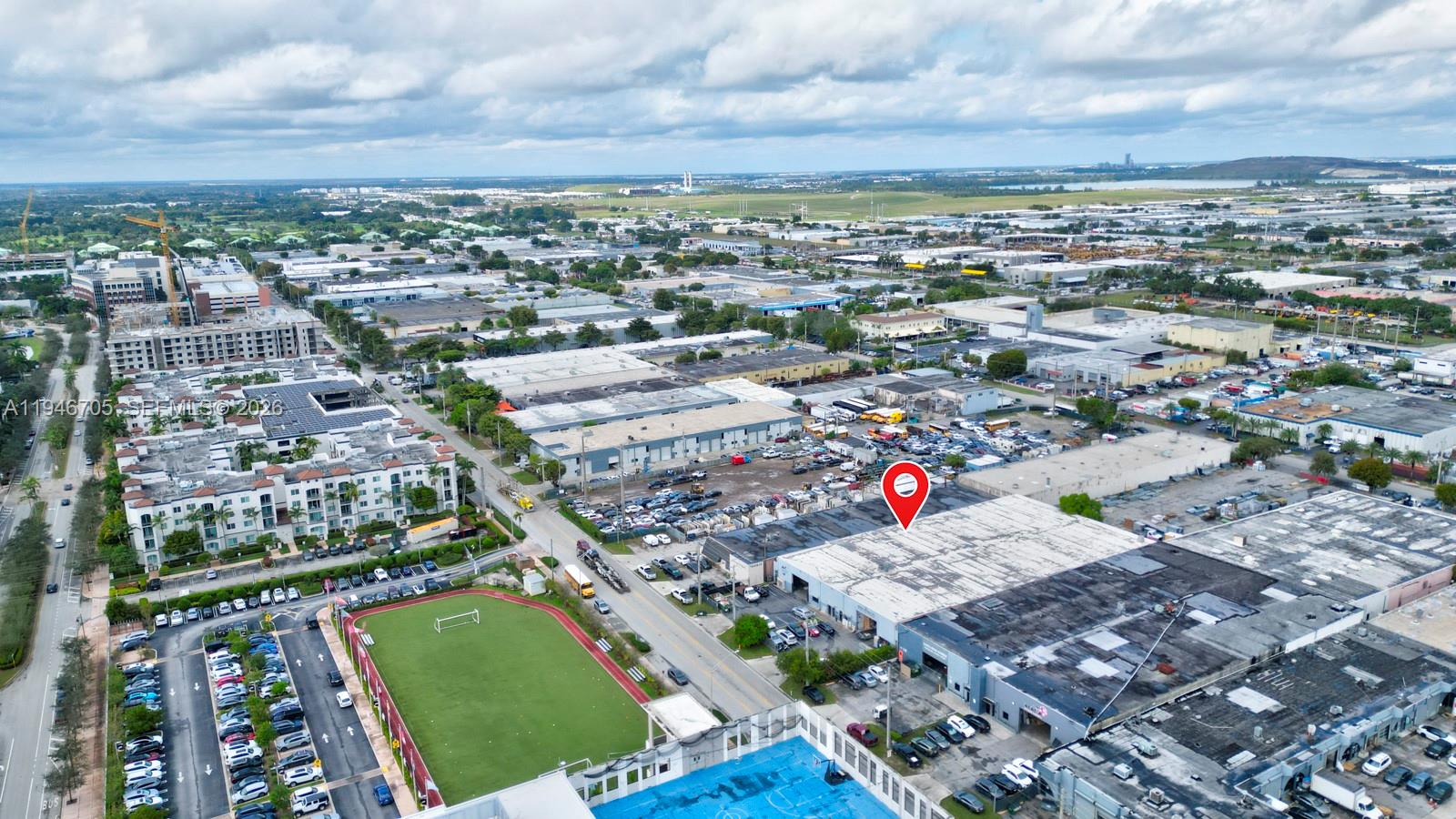   /   sq. ft. $ 2026-01-15 0 foto