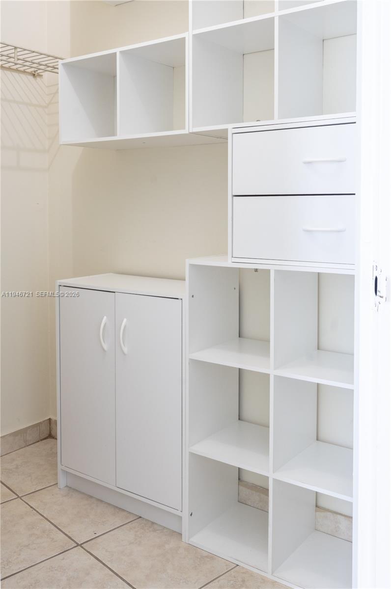 Photo of 3725 Ocean Dr  #1116, Hollywood, Florida, 33019 - 