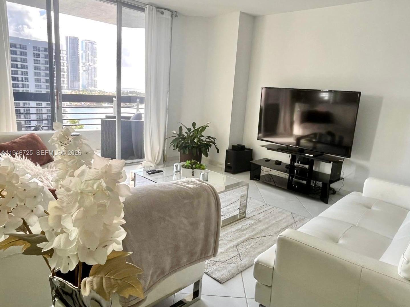 Photo of 3530 Mystic Pointe Dr  #1412, Aventura, Florida, 33180 - 