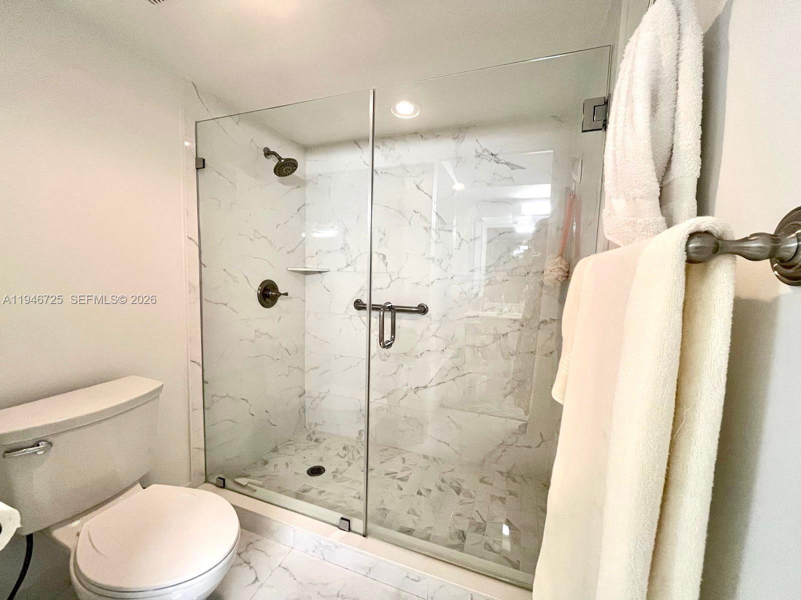 Photo of 3530 Mystic Pointe Dr  #1412, Aventura, Florida, 33180 - 