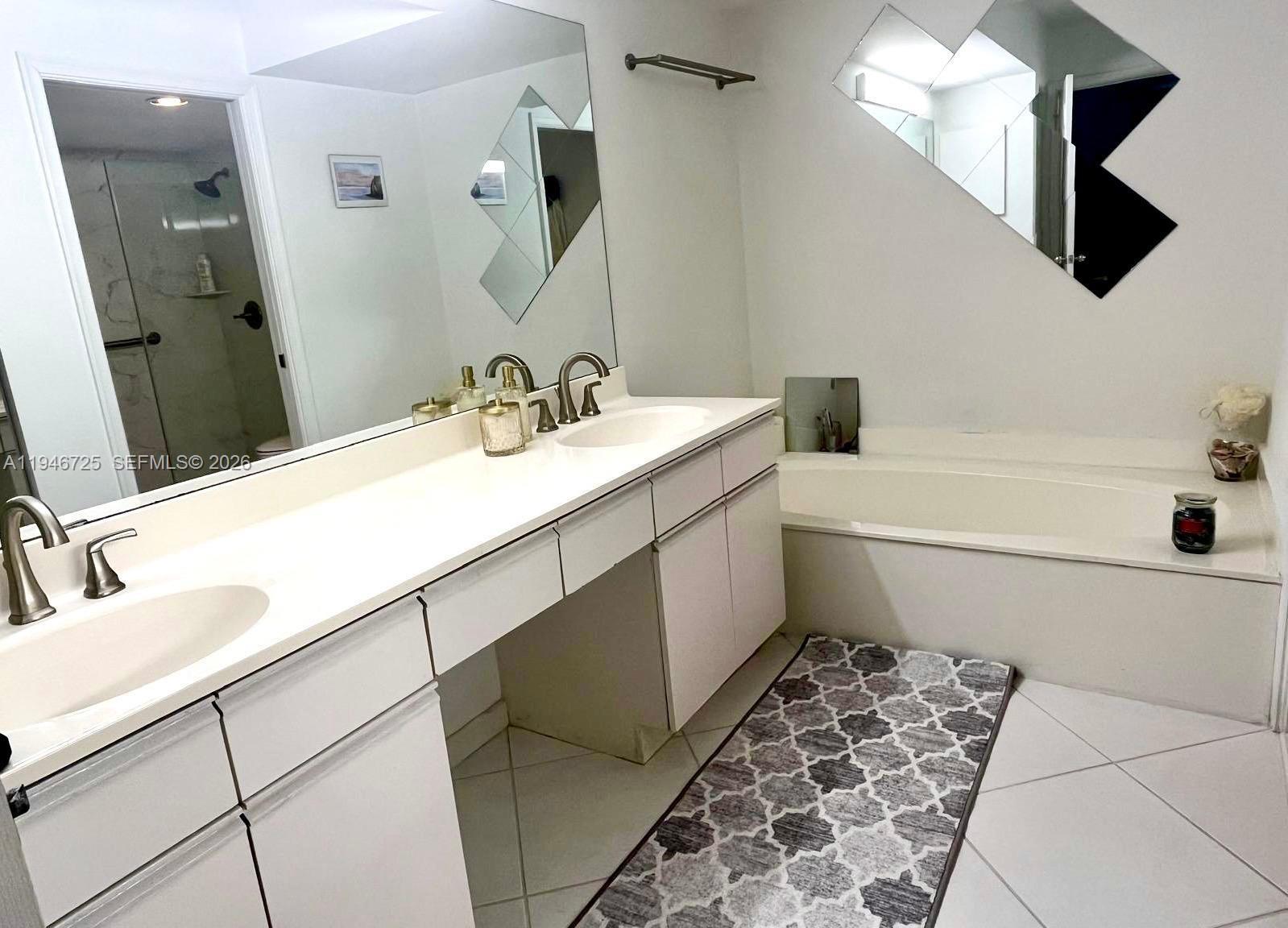 Photo of 3530 Mystic Pointe Dr  #1412, Aventura, Florida, 33180 - 