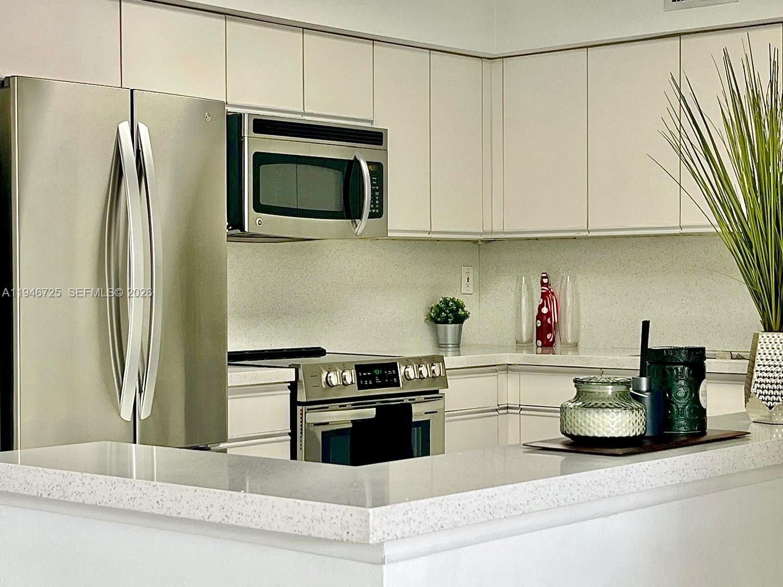 Photo of 3530 Mystic Pointe Dr  #1412, Aventura, Florida, 33180 - 