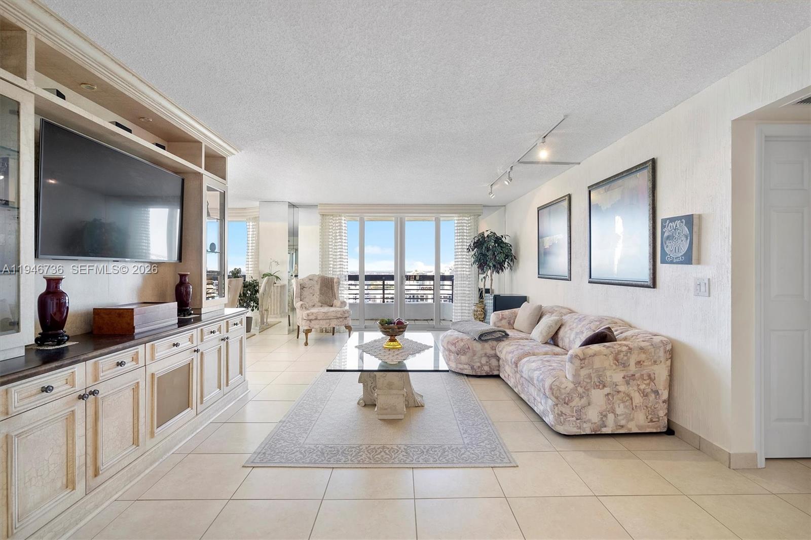 Photo of 3500 Mystic Pointe Dr  #3101, Aventura, Florida, 33180 - 