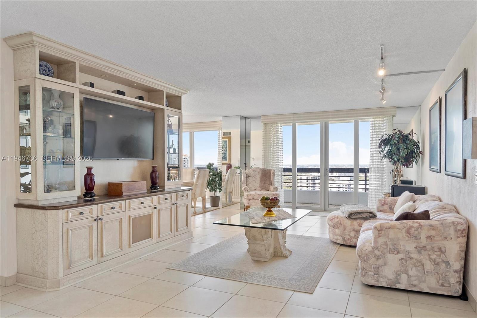 Photo of 3500 Mystic Pointe Dr  #3101, Aventura, Florida, 33180 - 
