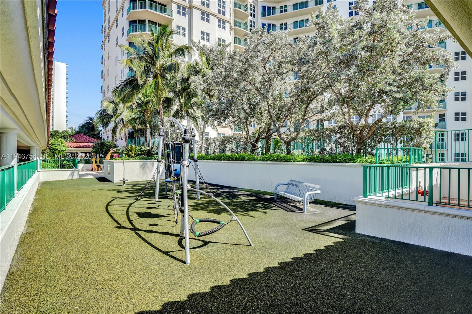 Photo of 20000 Country Club Dr  #1014, Aventura, Florida, 33180 - 