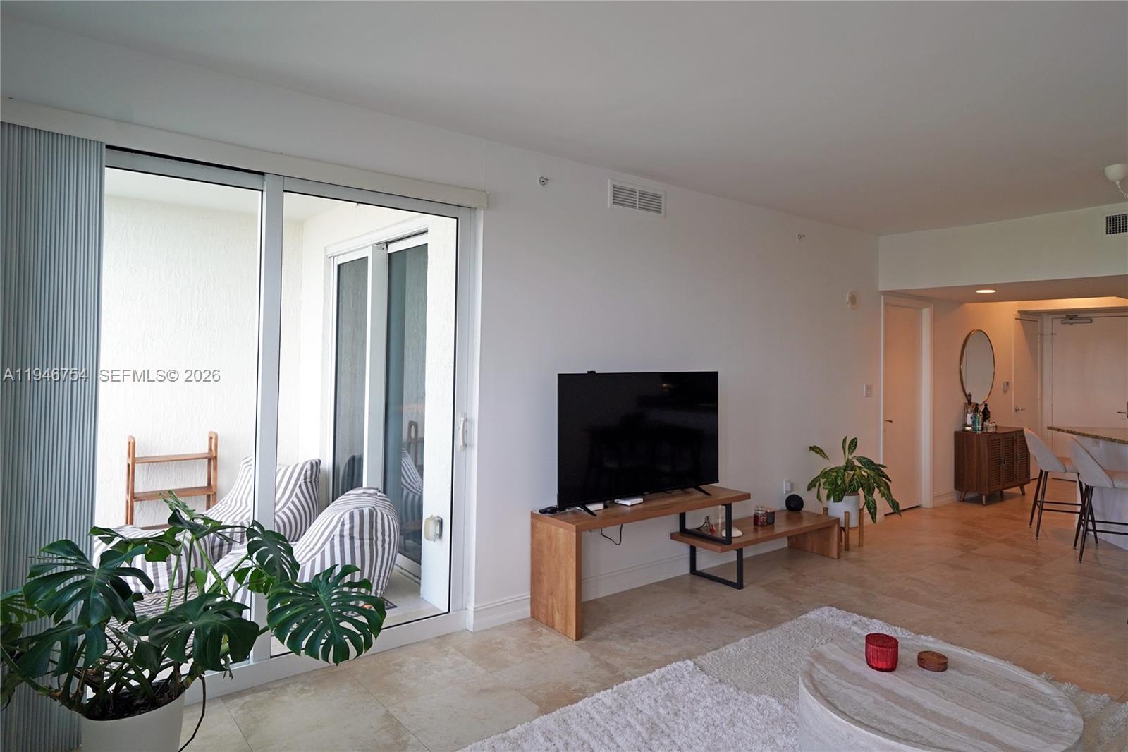 Photo of 20000 Country Club Dr  #1014, Aventura, Florida, 33180 - 