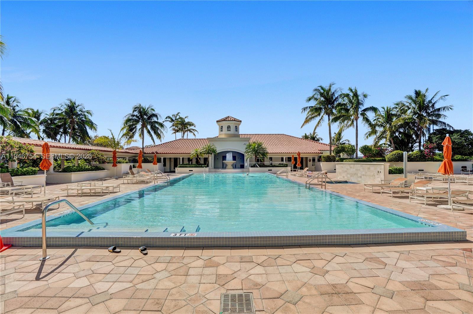 Photo of 20000 Country Club Dr  #1014, Aventura, Florida, 33180 - 