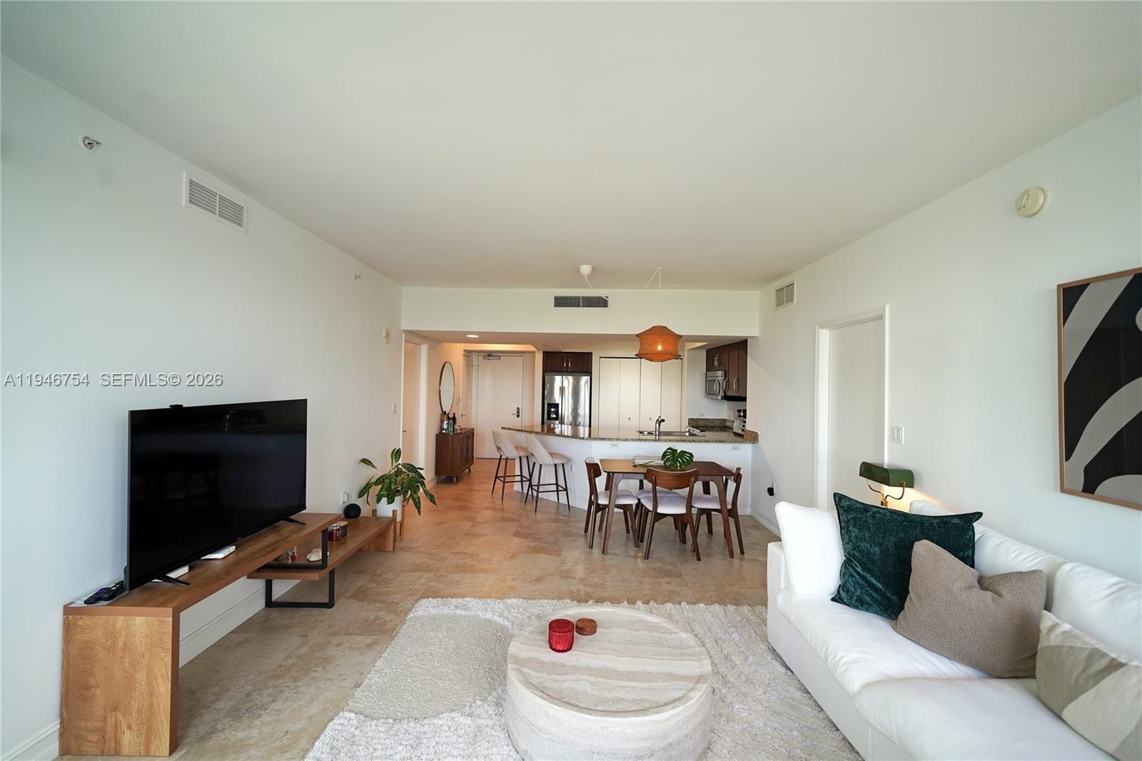 Photo of 20000 Country Club Dr  #1014, Aventura, Florida, 33180 - 