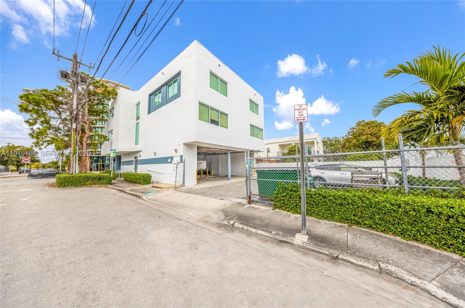   /   sq. ft. $ 2026-01-16 0 foto