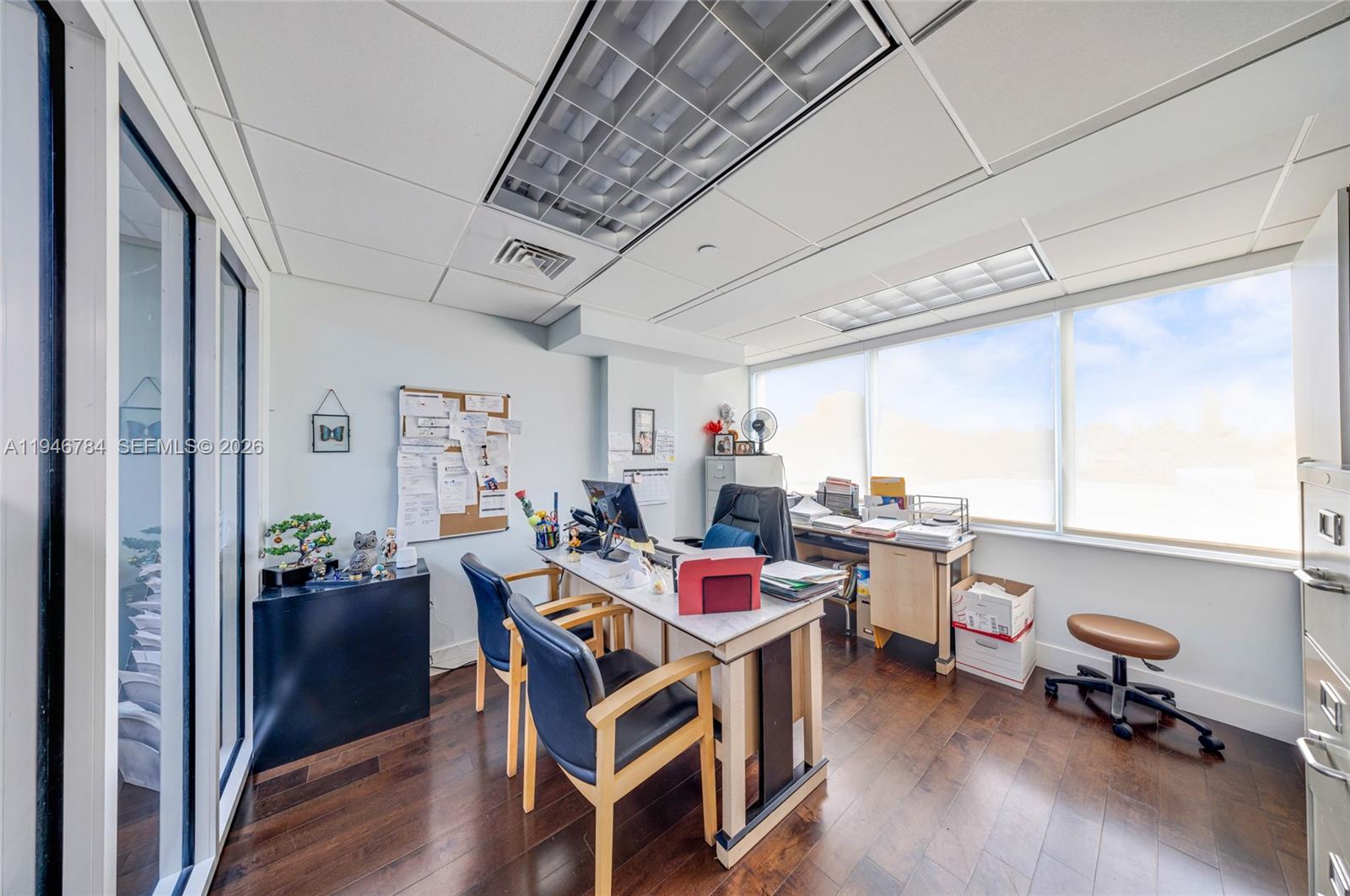   /   sq. ft. $ 2026-01-16 0 foto