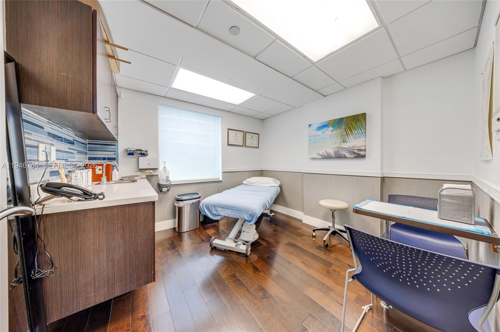   /   sq. ft. $ 2026-01-16 0 foto