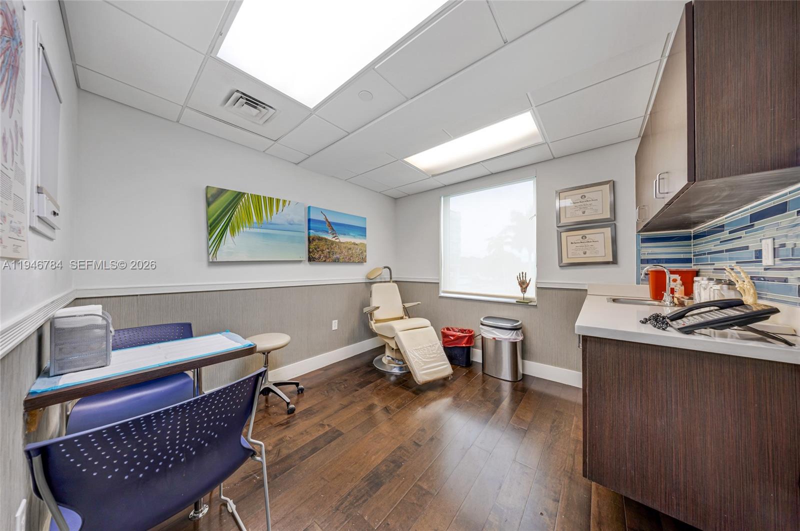   /   sq. ft. $ 2026-01-16 0 foto