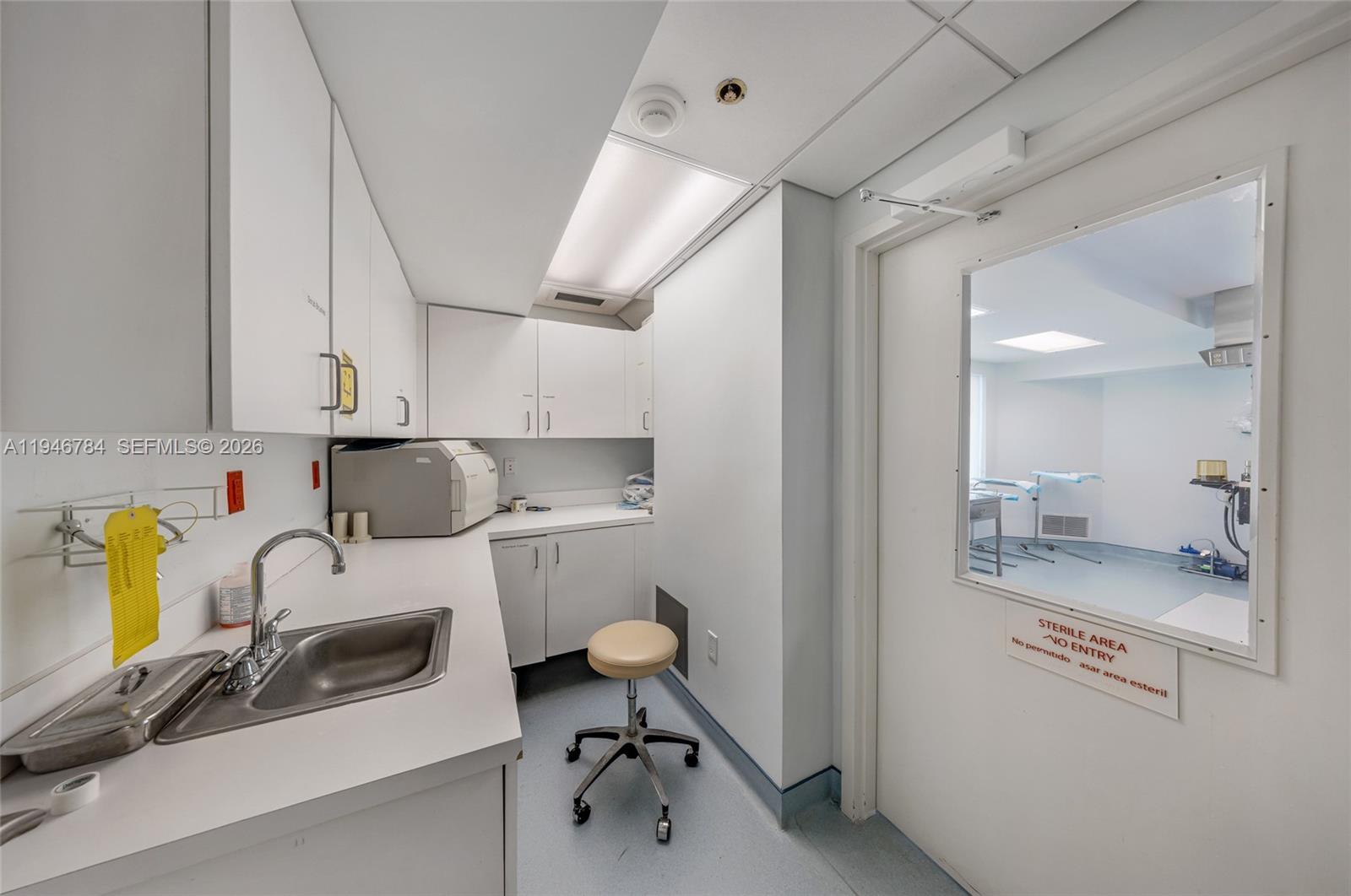   /   sq. ft. $ 2026-01-16 0 foto