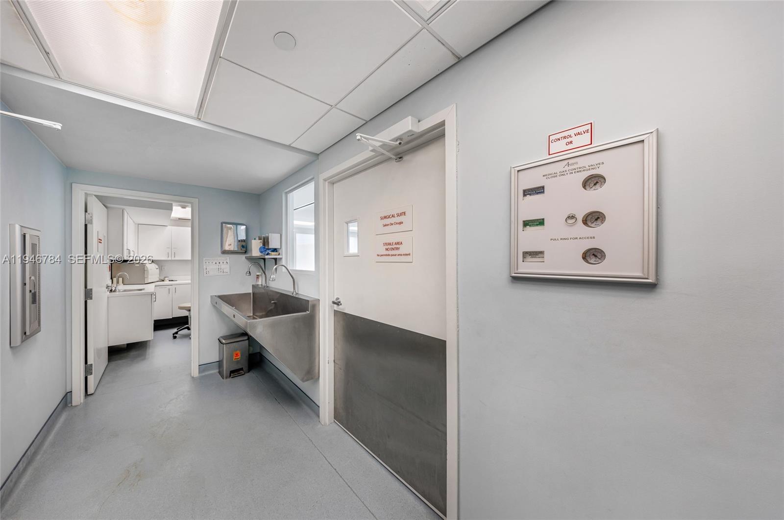   /   sq. ft. $ 2026-01-16 0 foto