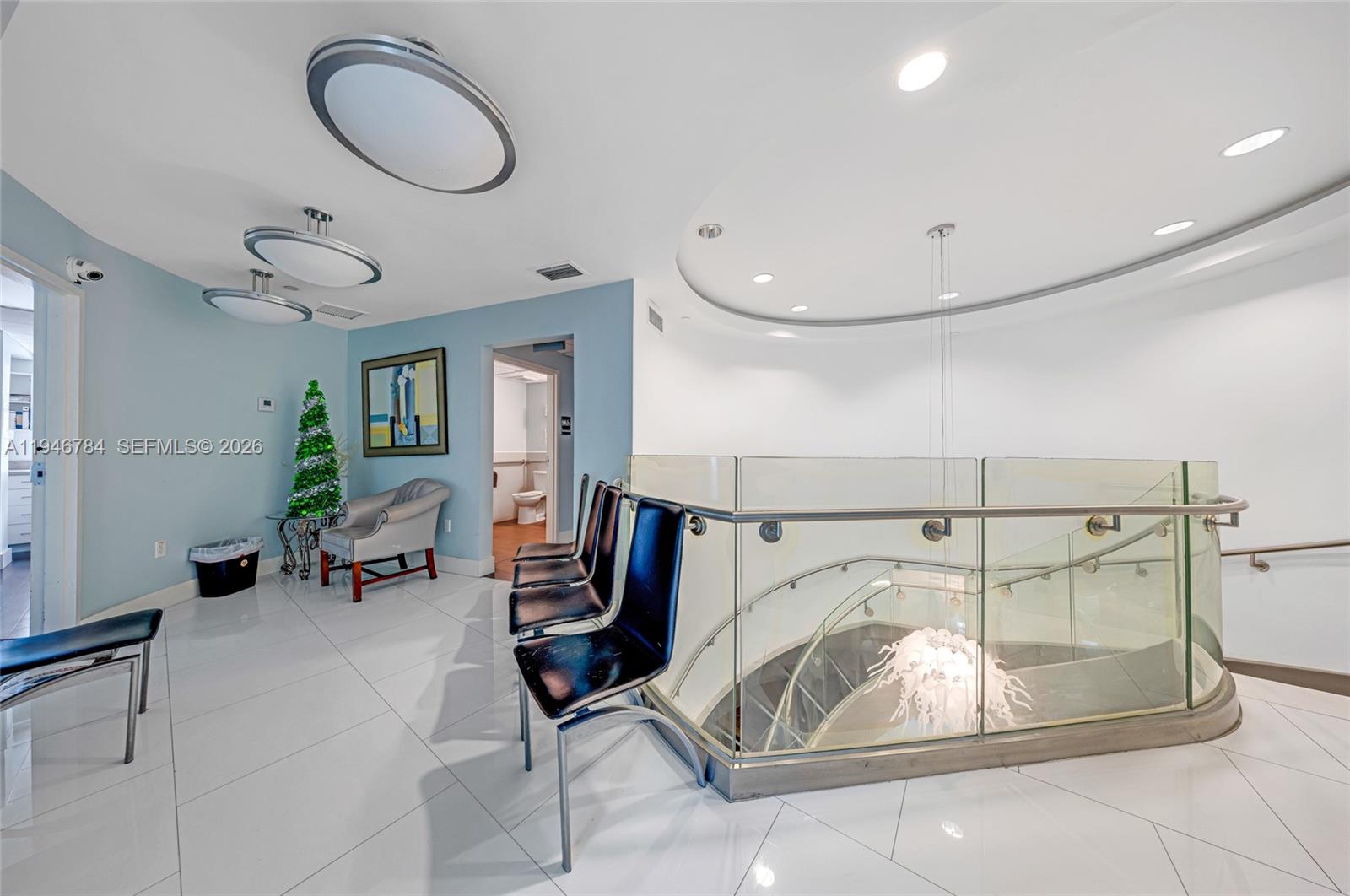   /   sq. ft. $ 2026-01-16 0 foto