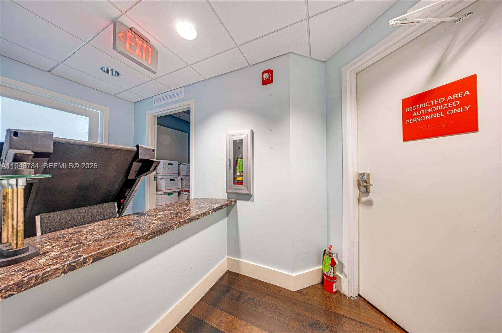   /   sq. ft. $ 2026-01-16 0 foto