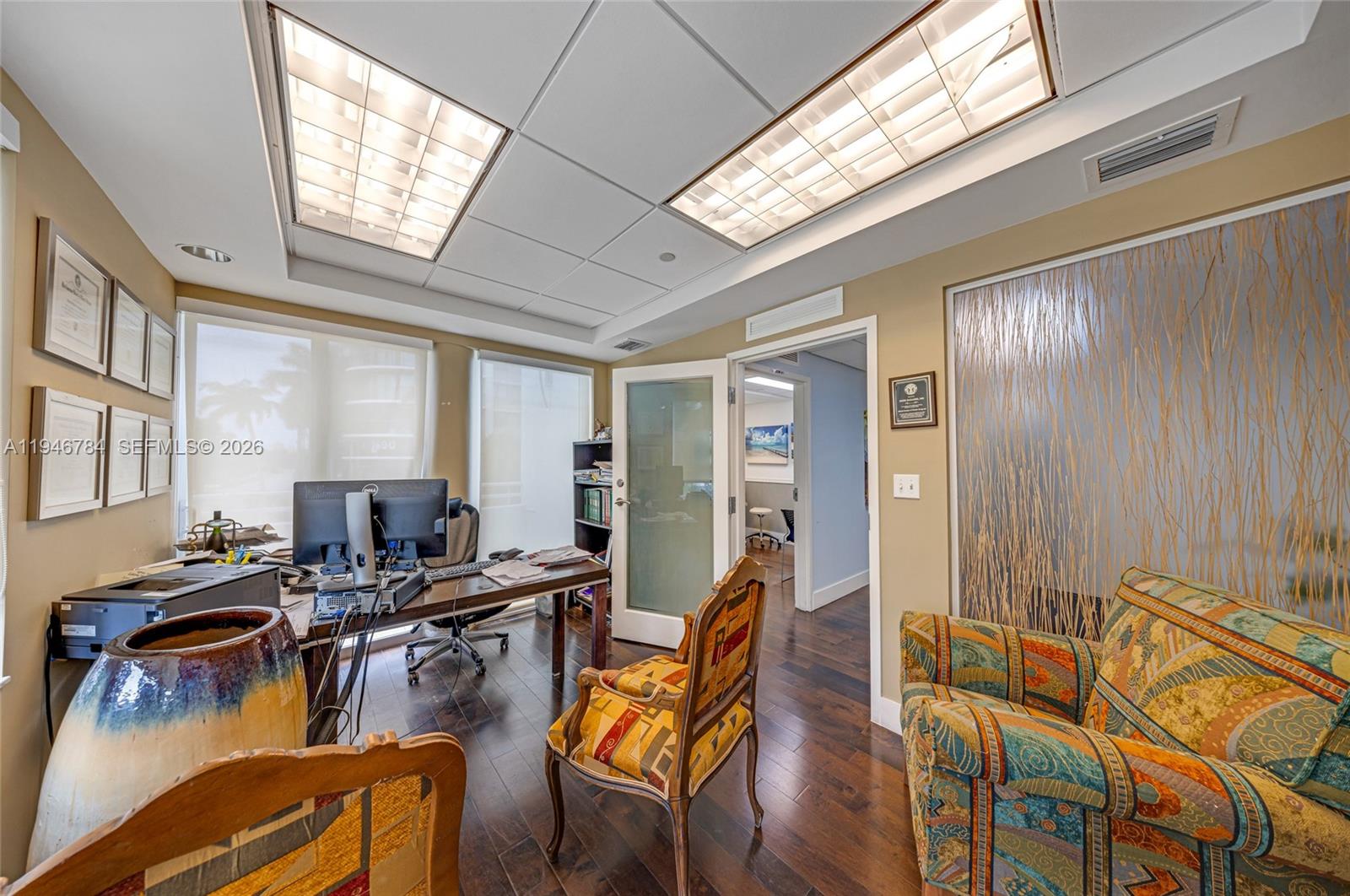   /   sq. ft. $ 2026-01-16 0 foto