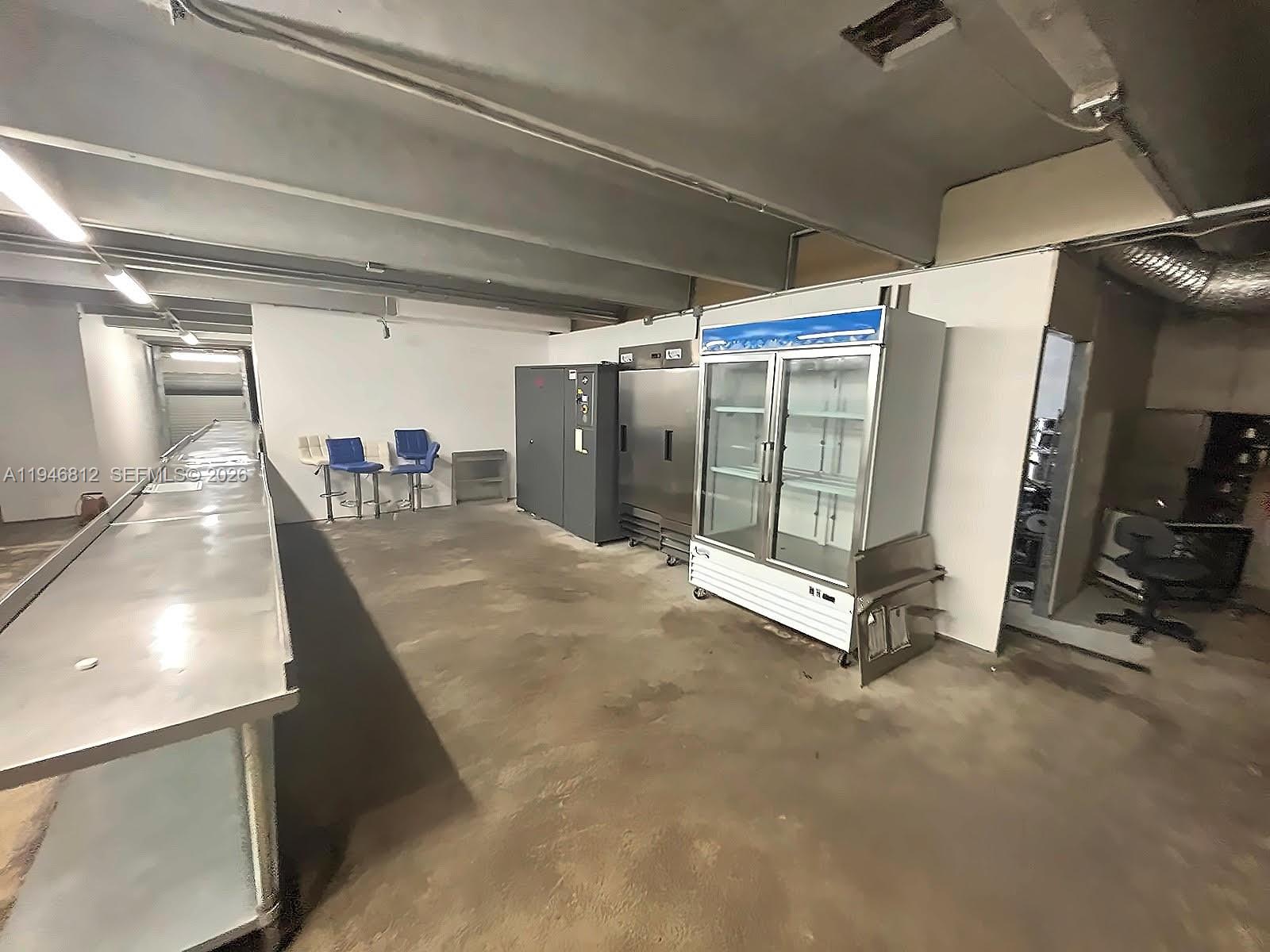 8485  /   sq. ft. $ 2026-03-05 0 Photo