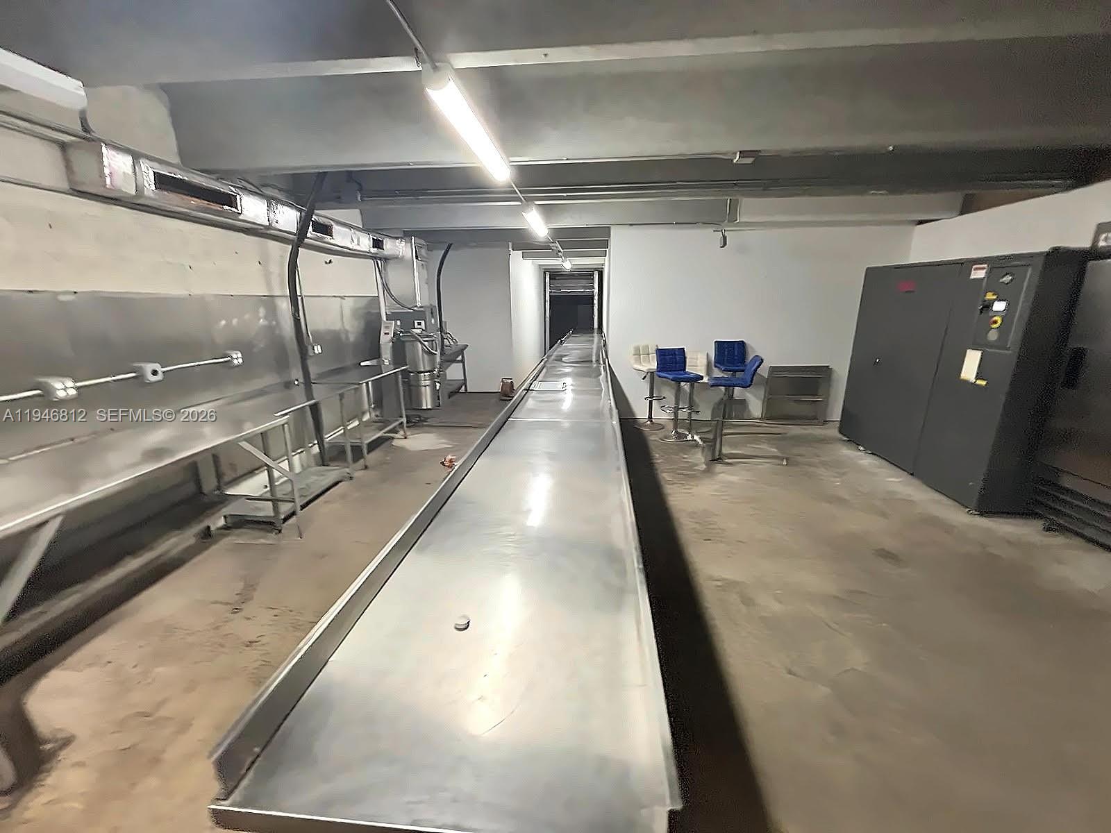 8485  /   sq. ft. $ 2026-03-05 0 Photo