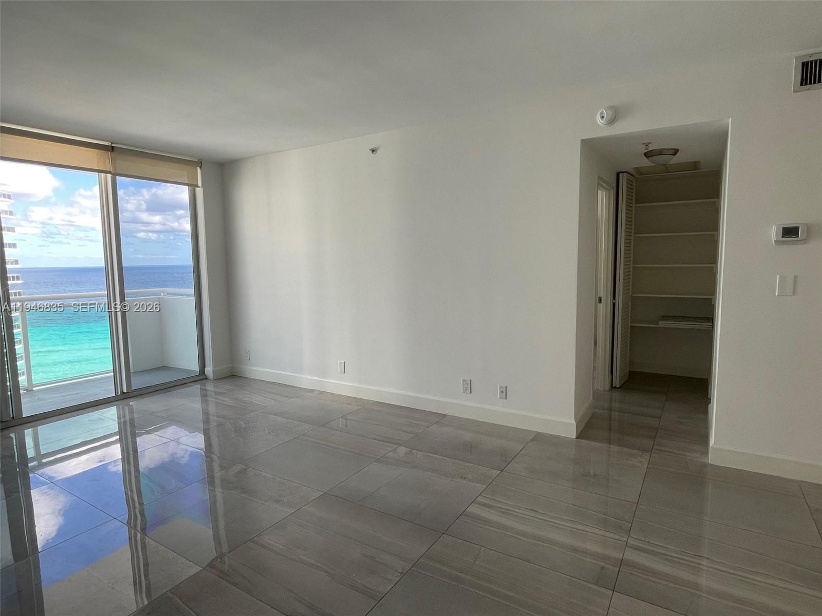 Photo of 3001 Ocean Dr #1449, Hollywood, Florida, 33019 -