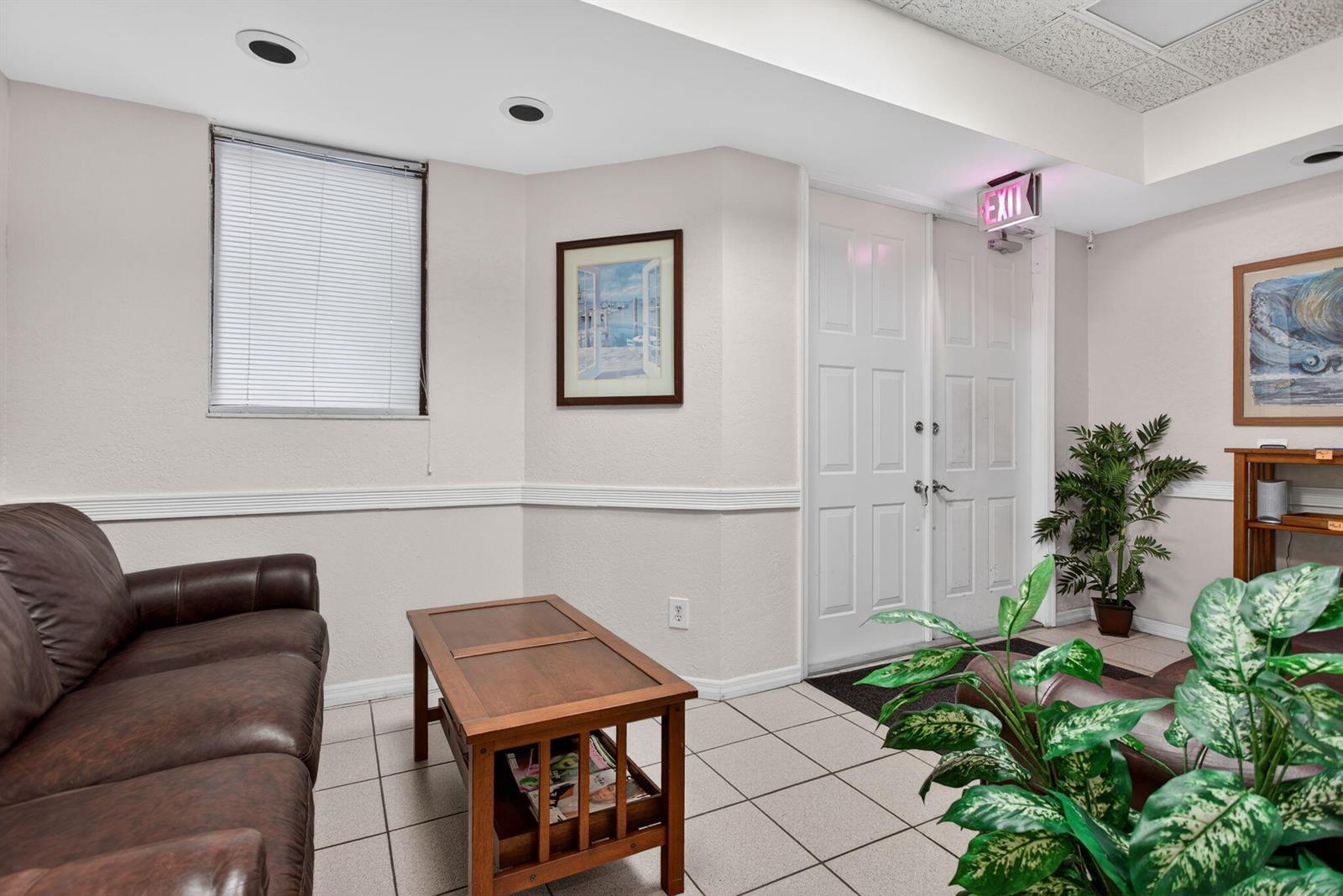 Ver detalles / 3 sq. ft. $ 2026-06-17 0 foto