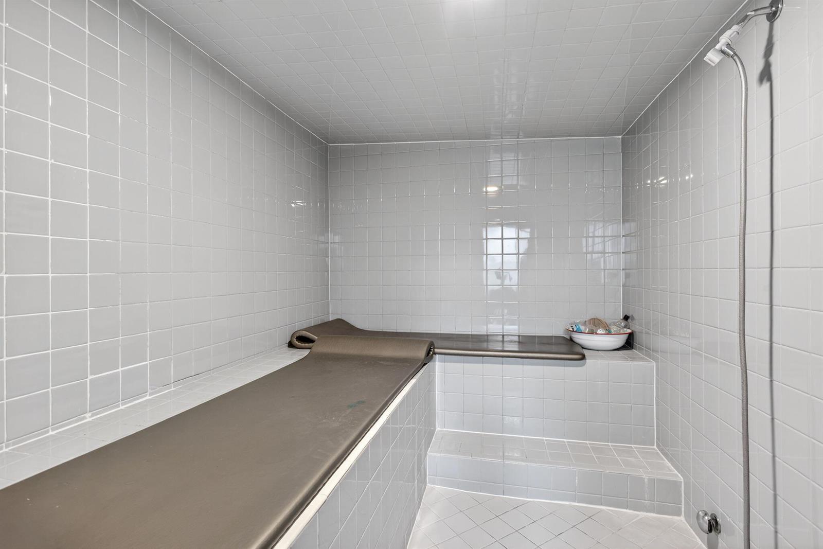 Ver detalles / 3 sq. ft. $ 2026-06-17 0 foto