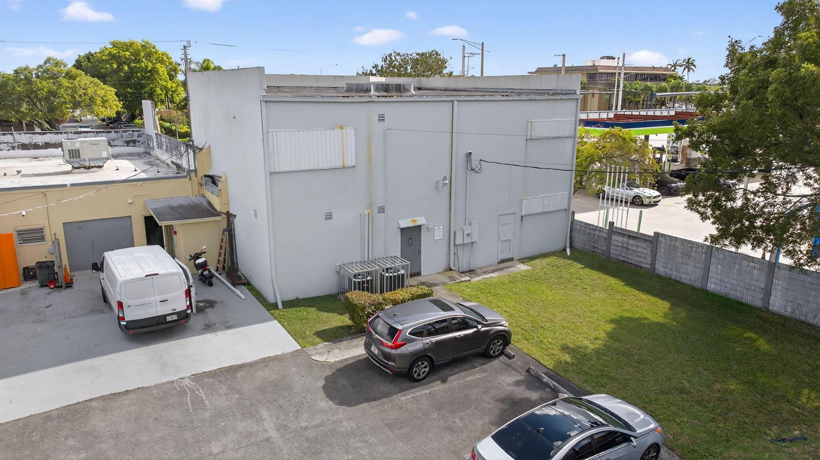Ver detalles / 3 sq. ft. $ 2026-06-17 0 foto