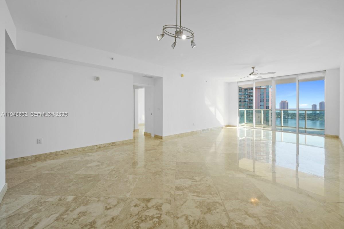 Photo of 3330 190th St  #1912, Aventura, Florida, 33180 - 