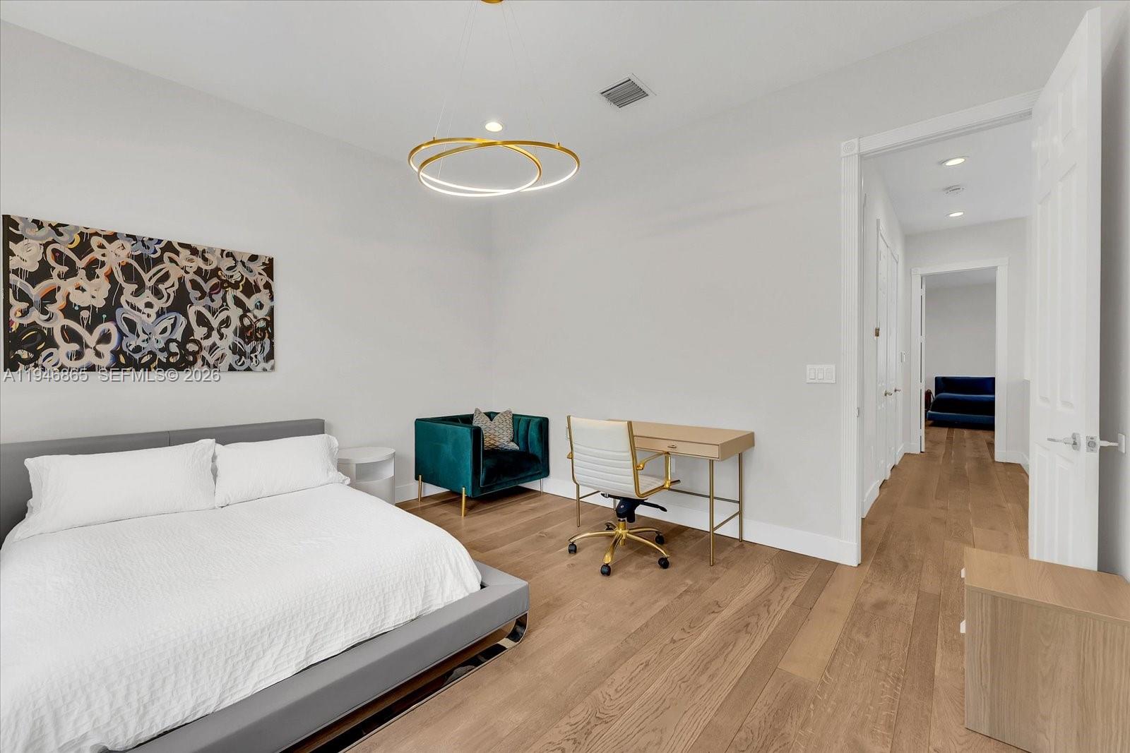 Photo of 1469 Shoreline Way  (1469), Hollywood, Florida, 33019 - 