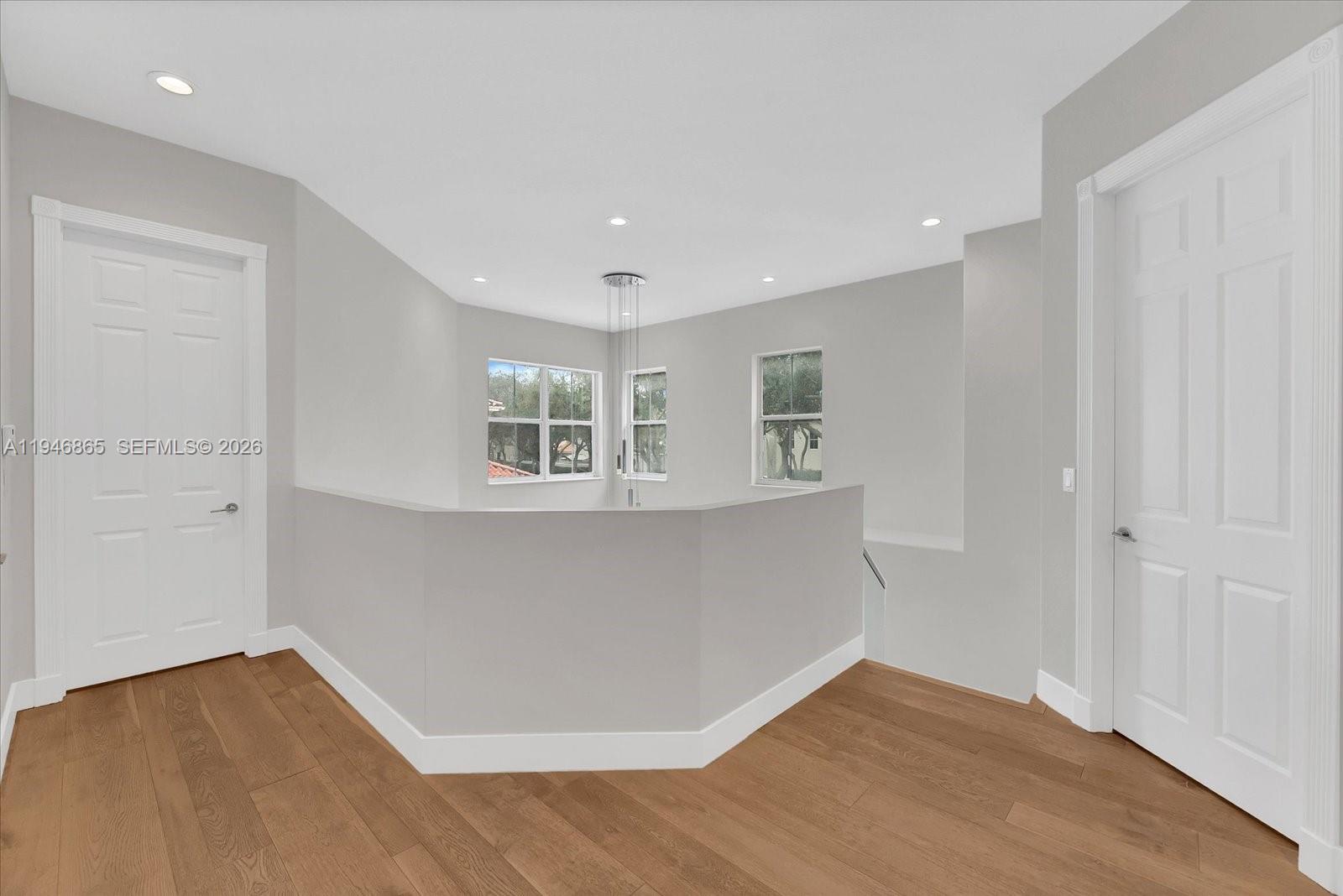 Photo of 1469 Shoreline Way  (1469), Hollywood, Florida, 33019 - 