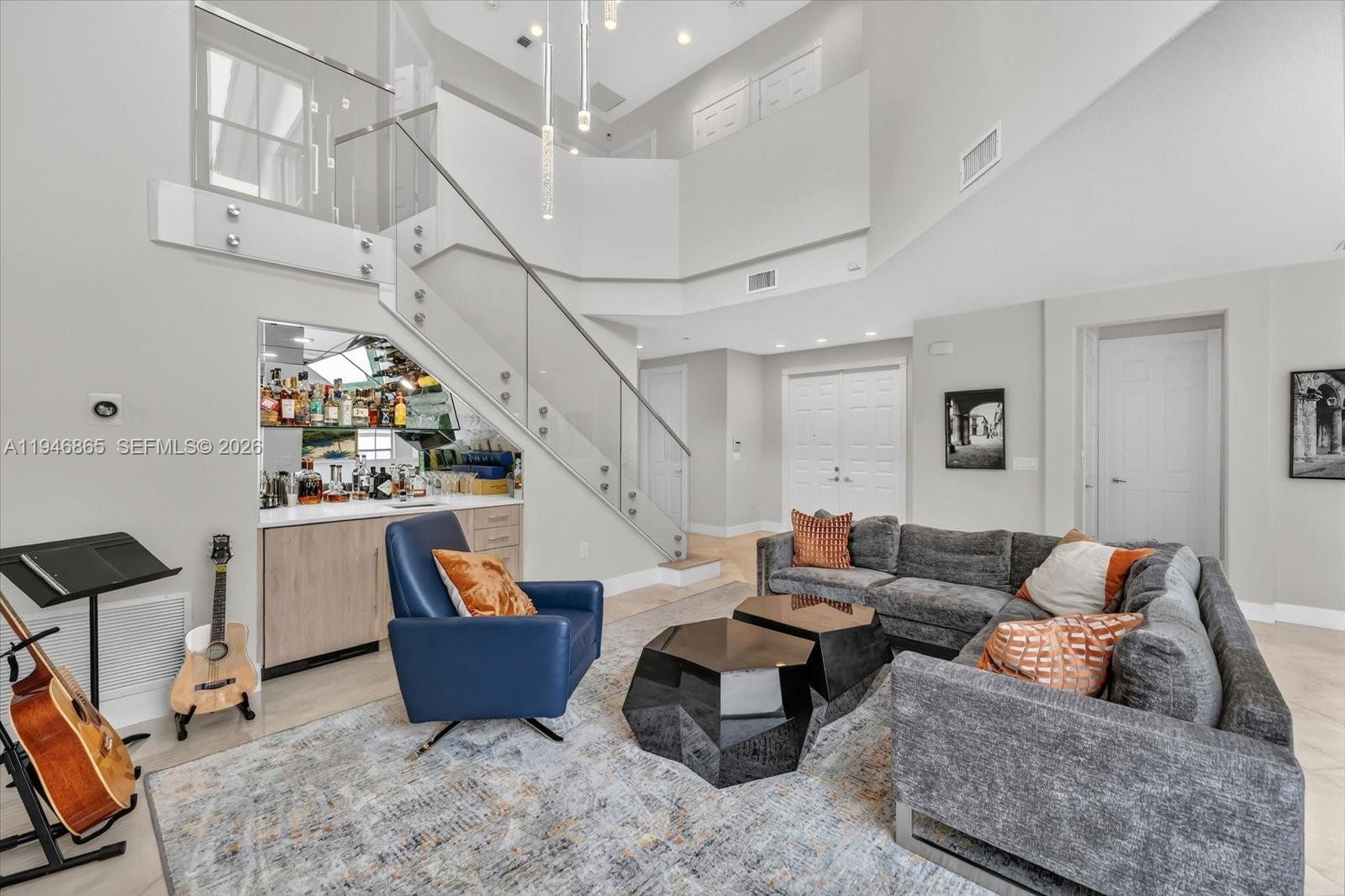 Photo of 1469 Shoreline Way  (1469), Hollywood, Florida, 33019 - 