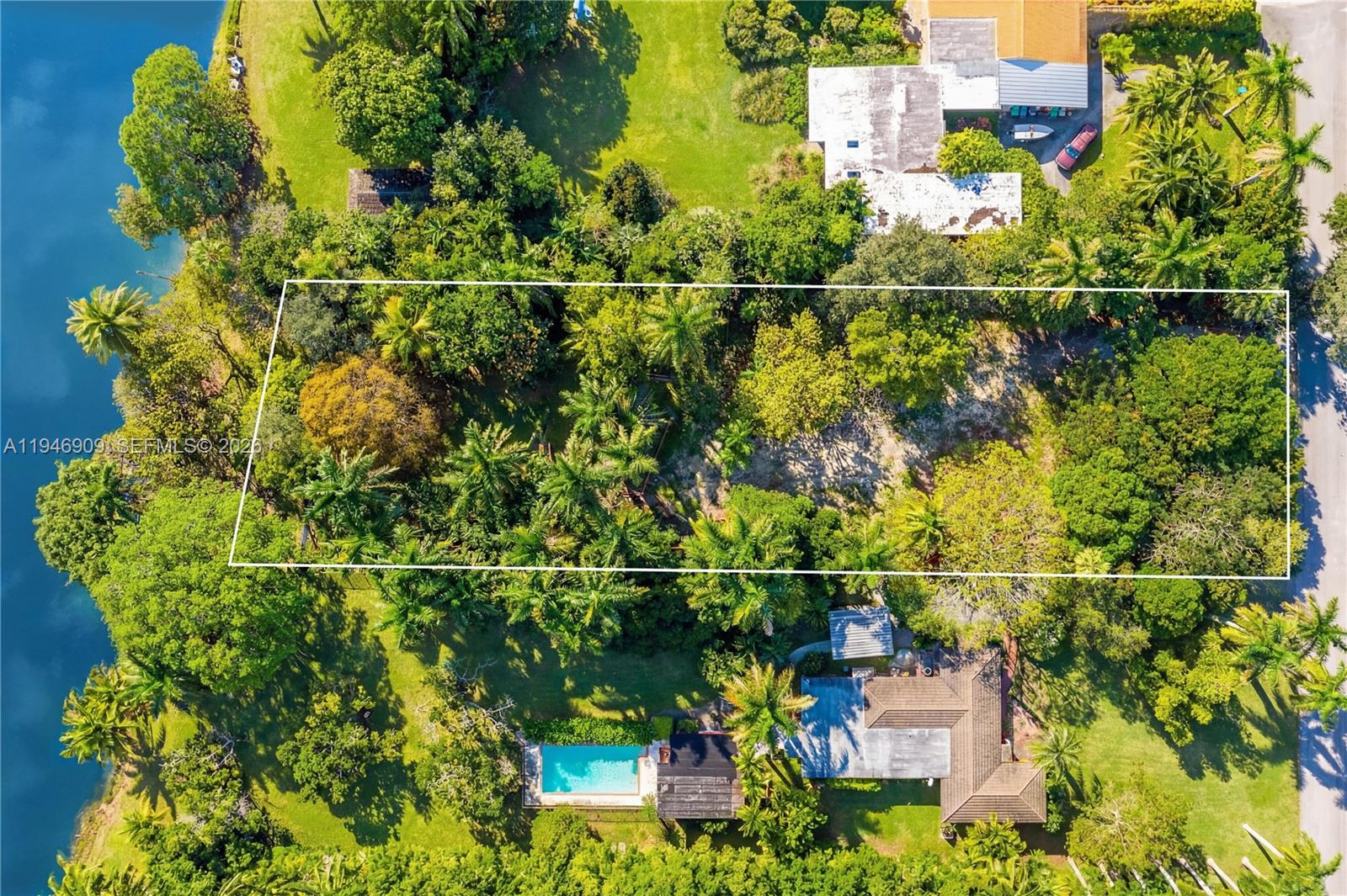 Подробнее / кв.футов $ 2026-01-16 0 Фото