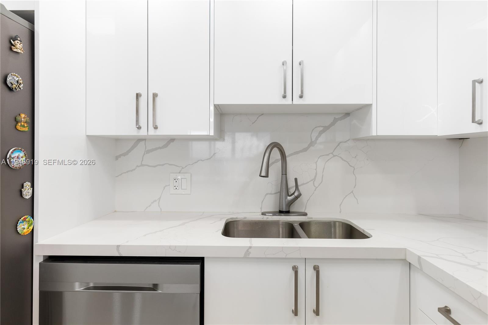 Photo of 2201 Ocean Dr  #902, Hollywood, Florida, 33019 - 