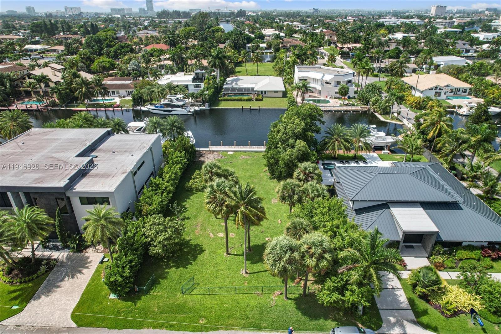   /   кв.футов $ 2026-01-16 0 Фото