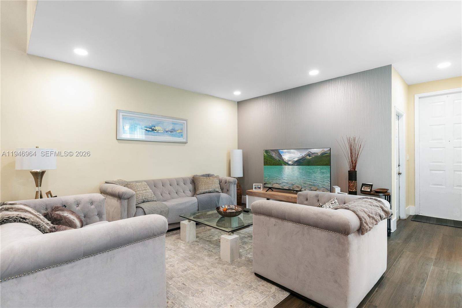 Photo of 1564 Yellowheart Way  (1564), Hollywood, Florida, 33019 - 