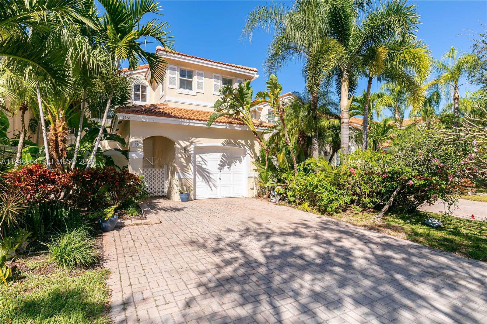 Photo of 1564 Yellowheart Way  (1564), Hollywood, Florida, 33019 - 