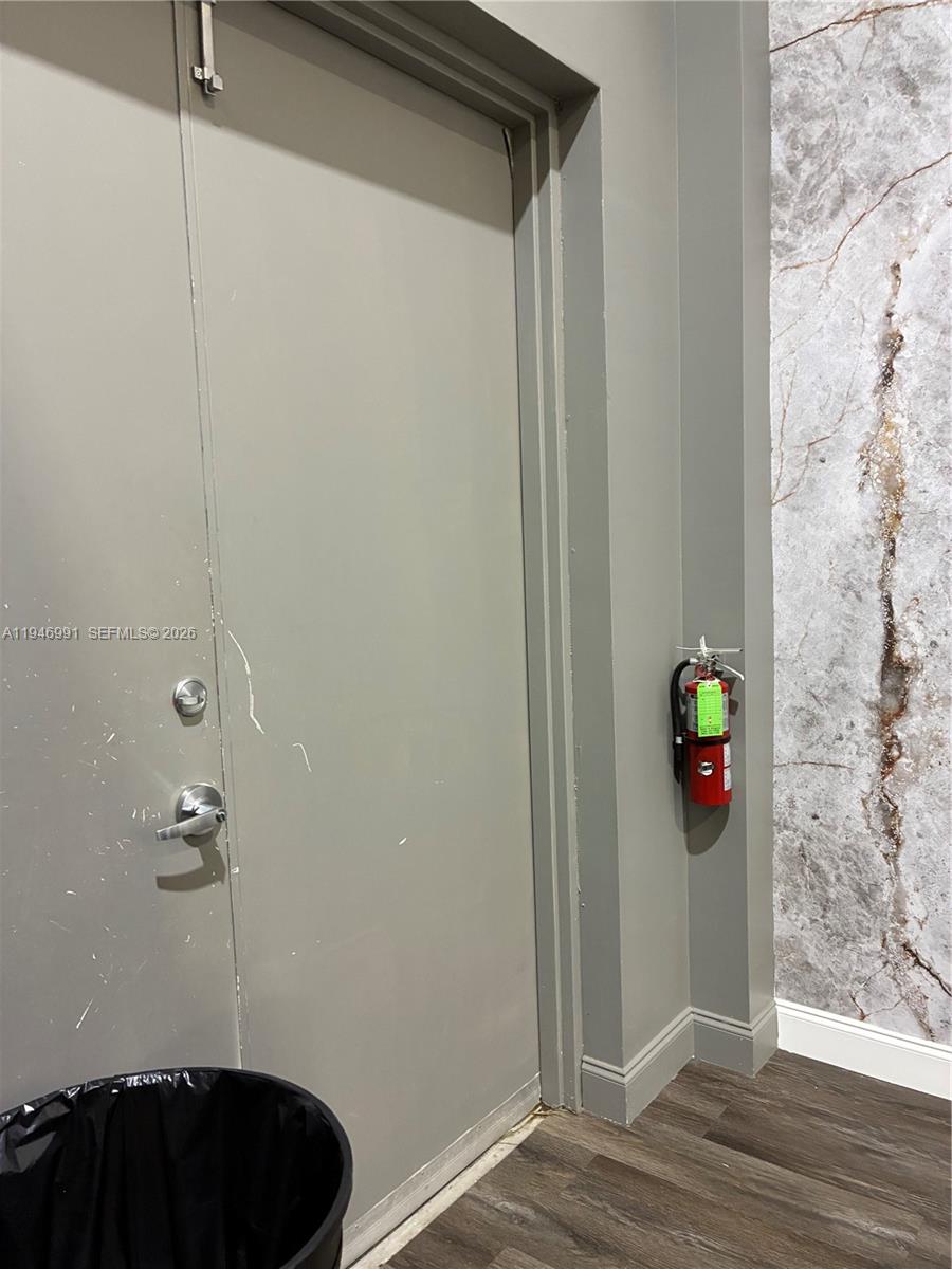 105  /   sq. ft. $ 2026-01-16 0 Photo