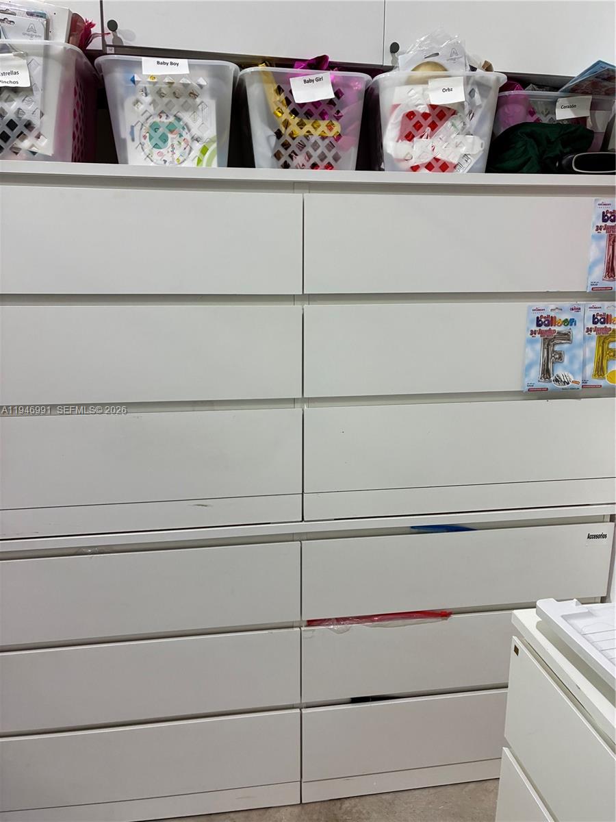 105  /   sq. ft. $ 2026-01-16 0 Photo