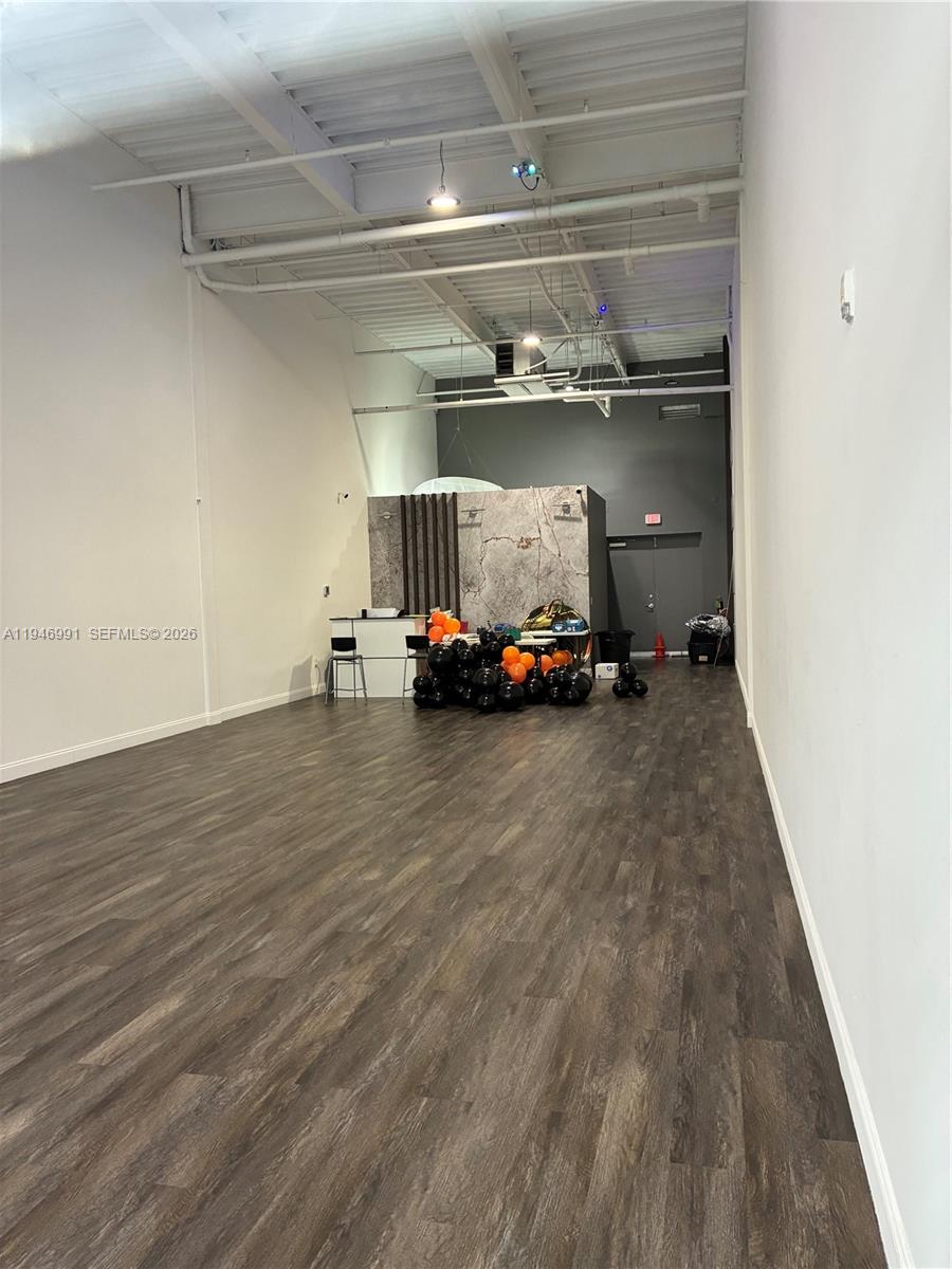 105  /   sq. ft. $ 2026-01-16 0 Photo