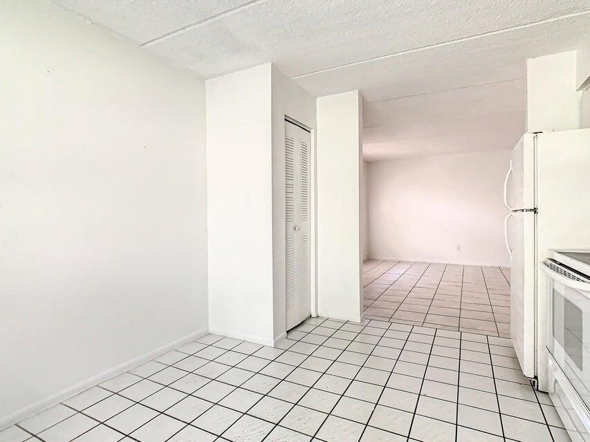   / 4 3424 sq. ft. $ 2026-06-21 0 foto