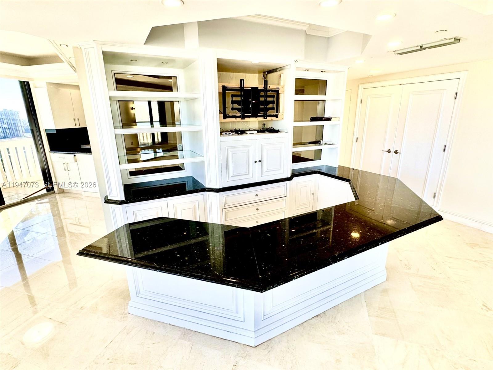 1801 3 / 3 2040 sq. ft. $ 2026-01-22 0 Photo